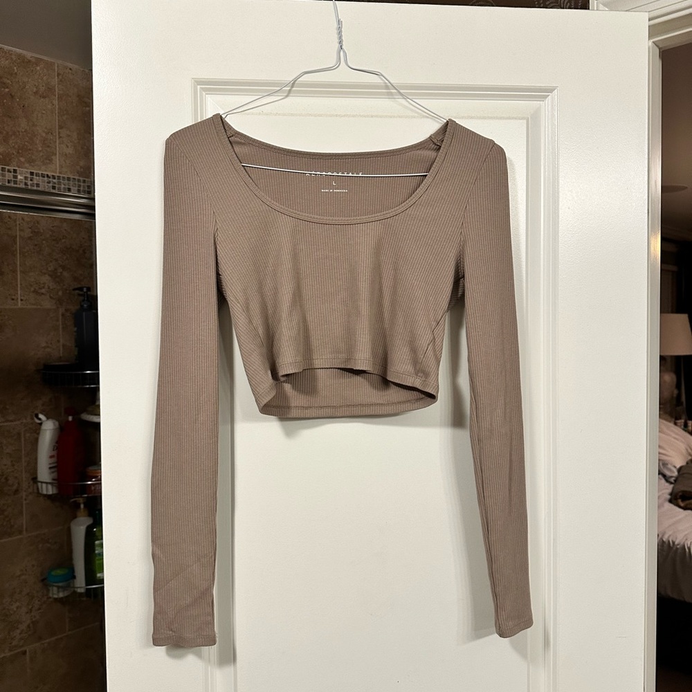 Aeropostale Long Sleeve Crop Top - Size L